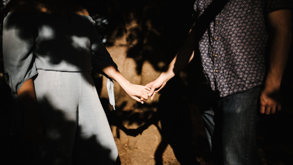 Aplicativo de Relacionamento Como Escolher o Melhor para Conhecer Pessoas Online - Blog Cobviral